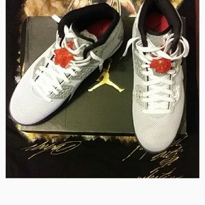 BNIB JORDAN SPIKE 40